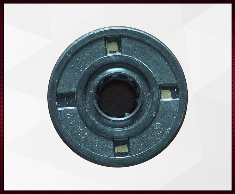 Metal valves