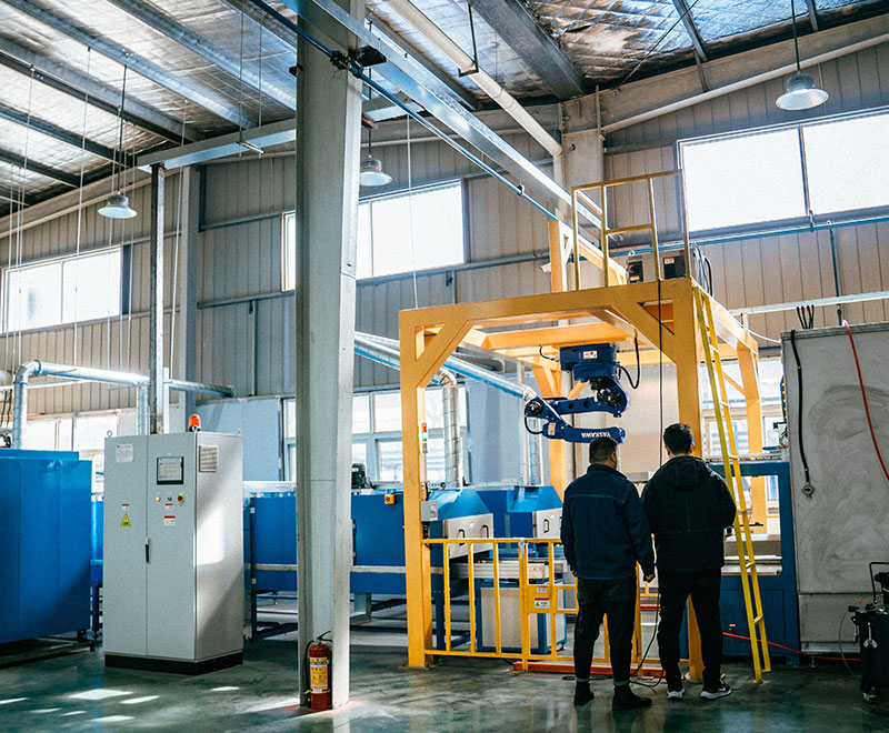 Fully automatic spray booth operation